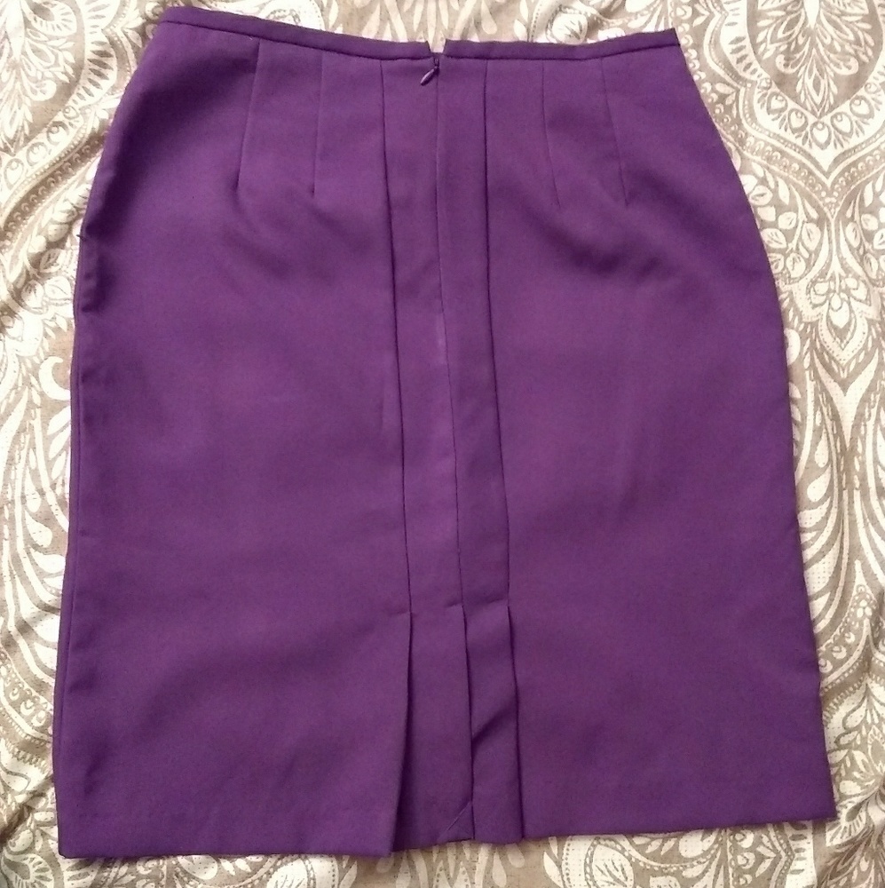 *Final Sell Price* Don't know the brand. - Picture 3 of 5